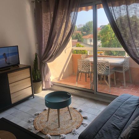 Appart. F2 Apercu Port De Santa Lucia St Raphael Saint-Raphael  Bagian luar foto